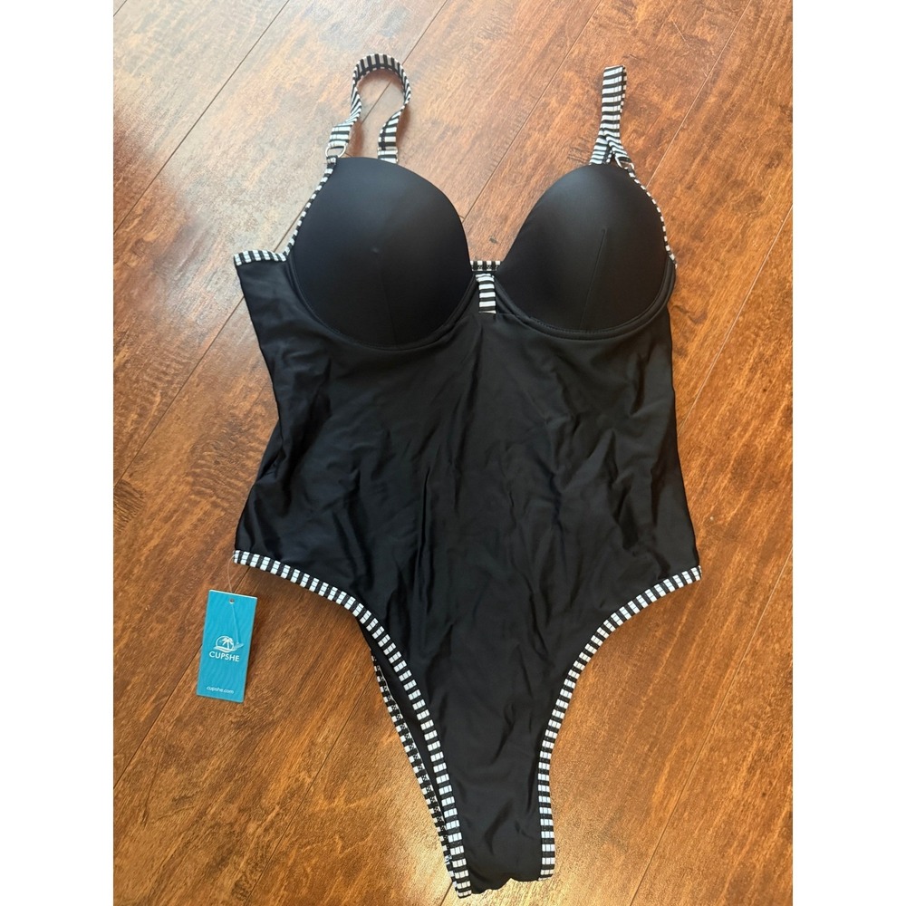 Cupshe Womens Black One Piece Swimsuit Underwire Padded Striped Trim XL NEW